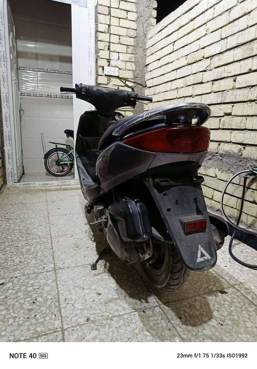 بريز للبيع السعر 350 تشتغل هندر مجفته 90 والله صار شهر كهربائيات شلعه خير من لله بس الكابريتر تكطع يعني عوزه بس كابريتر مكاني الامين الثانيه سكينه ***********
