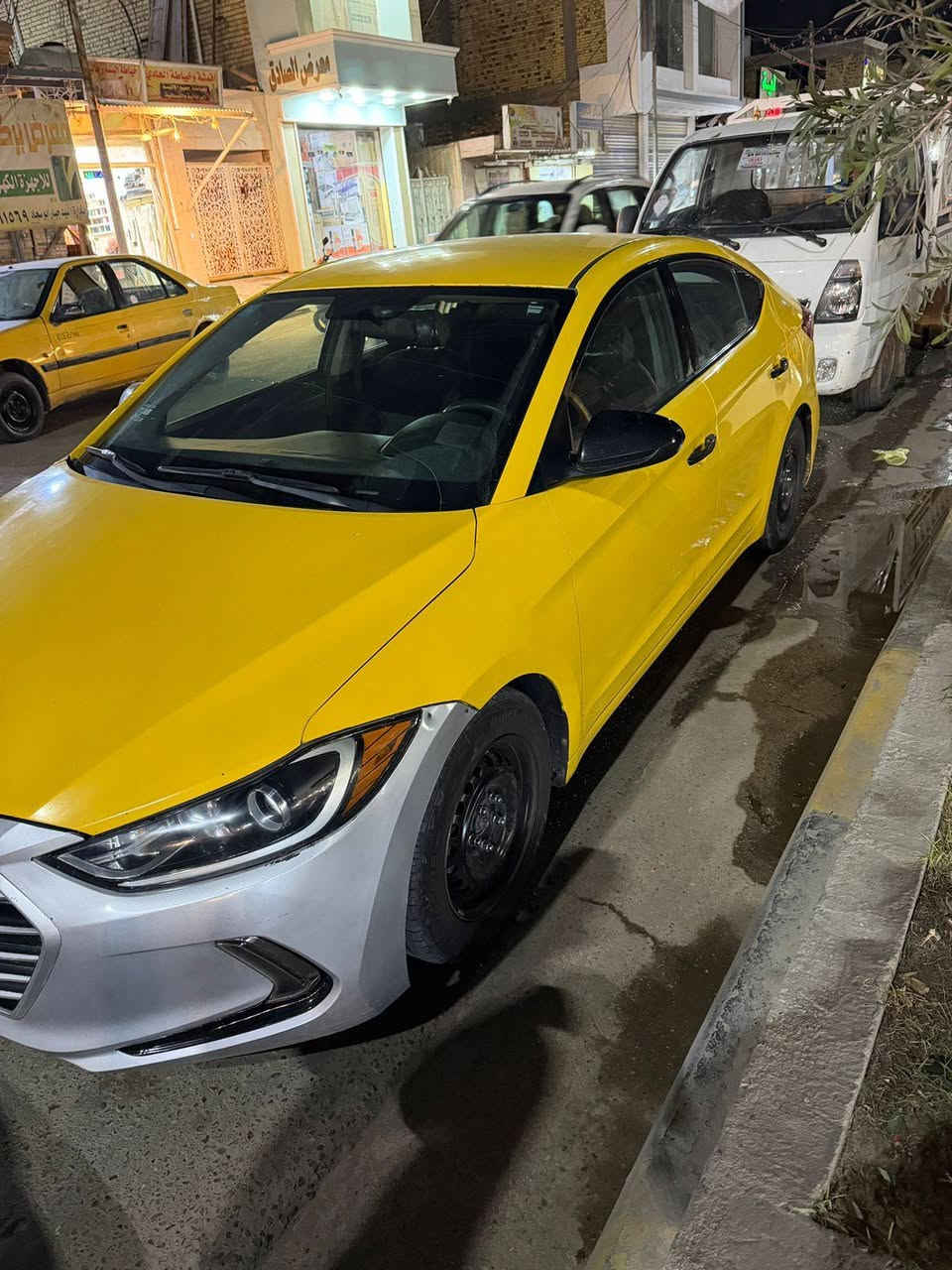 السلام عليكم مكلف بلنشر النترا 2018امريكي حادثها بنيد مكينه 2000 دوش گير ايتي المرغوب حداديه تخم تاير سنويه جديده رقم واسط مكان سياره ميسان استفسار والسعر اتصل ع راعيها
***********
