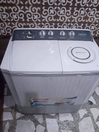 غسالات عدد اثنين نظيفات كلش العنوان بغداد حي الجهاد 07877666060