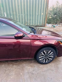 نيسان التما موديل 2024حادثها بنين وجاملغ بدون دواخل مواصفاتها معروفه ت...