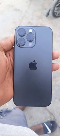 عندي  14  للبيع بطاريه 86 تلفون كلشي ما بدل بي السعر خاص 07877822128 ت...