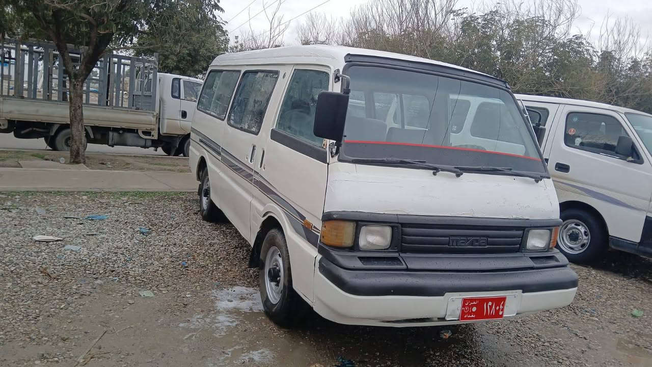 مازده موديل ١٩٩٤ البيع رقم بغداد بيه وكاله ماندل صاحب سعر ٥٠ ورقه بيه مجال قليل مكان كلار ***********
