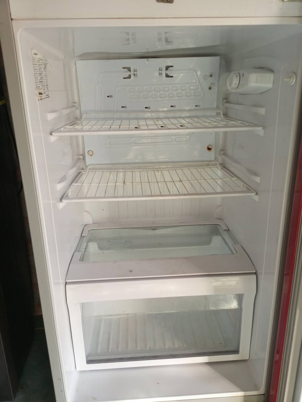 ثلاجه استخدام جدا قليل نضيفه فول 150الف بيها مجال


**إذا كنت صاحب هذا الإعلان وتريد حذفه لأي سبب، رجاءا أرسل رسالة إلى الدعم الفني**