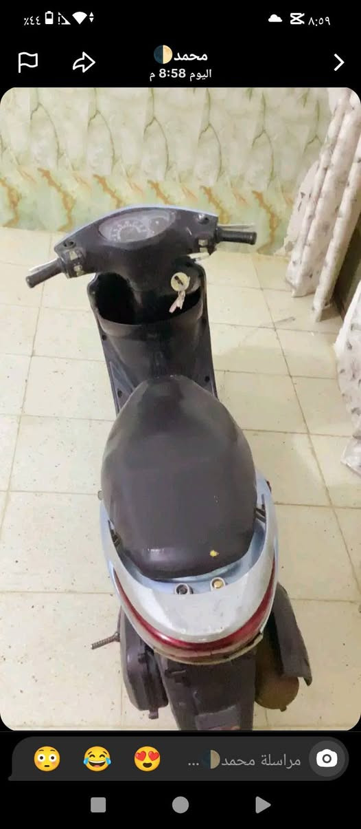 السلام عليكم دراجه بريز مكفولة
بس الكيچ مال البانزين والكيلو متر ميشتغل فقط دراجه 
مال جناي محرك مكفول للبيع السعر 500وبيها مجال بسيط حك الجيه مكاني الشعب رقم الهاتف ***********يوجد وتساب
