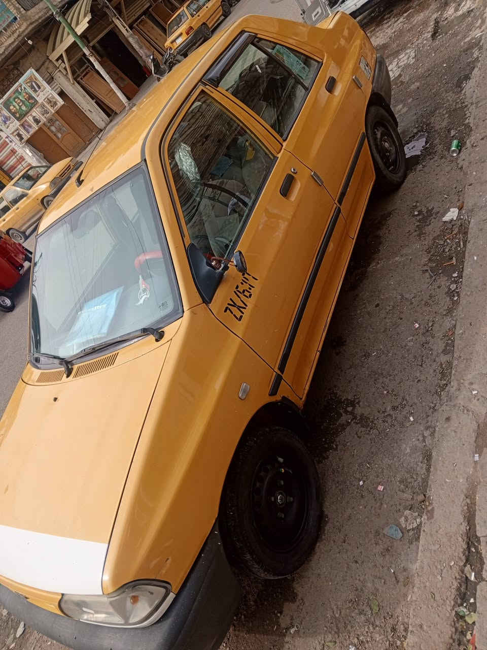 2015 
السيارة بأسمي 34 $ورقة بيها مجال للشراي مكاني بغداد
***********
