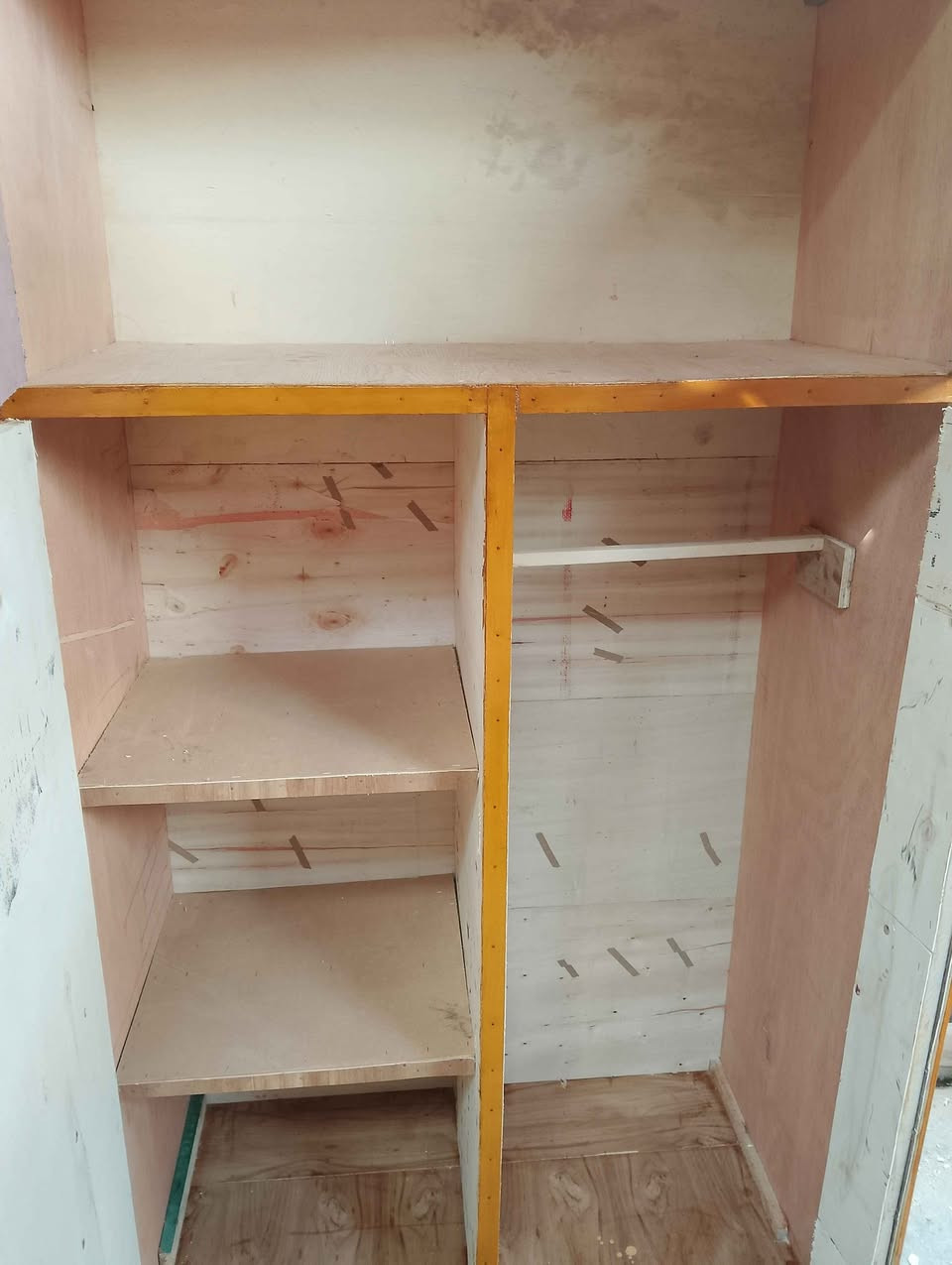 كنتور بابين نظيف مكاني ديوانيه حي العسكري سعرة 150 وبي مجال للشراي حمزة, القادسية


**إذا كنت صاحب هذا الإعلان وتريد حذفه لأي سبب، رجاءا أرسل رسالة إلى الدعم الفني**