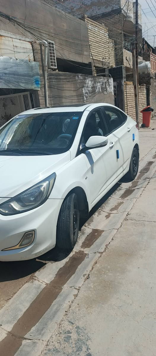 اكسنت موديل 2011 خليجي مكينه 1600 دوش سياره كامله فتحه تحكم استيرن اشاير بالمري دوشمه جديد صدر جديد تخم تاير جديد بيهه صبغ صفحه وحده ابيع احزام  وباب الخلفي عكس السايق مبدل فقط العنوان بغداد الشعب حي اور الرقم *********** اتصل وب الخدمه خاص ما اجاوب السعر 77 وبيهه مجال للشراي اتصل وبالخدمه
