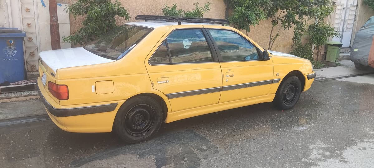 للبيع بيجو بارص باسمي موديل 2015مكفوله من الصبغ والضربة بلادي عدى المحرك بي تبخيرقليل ***********
