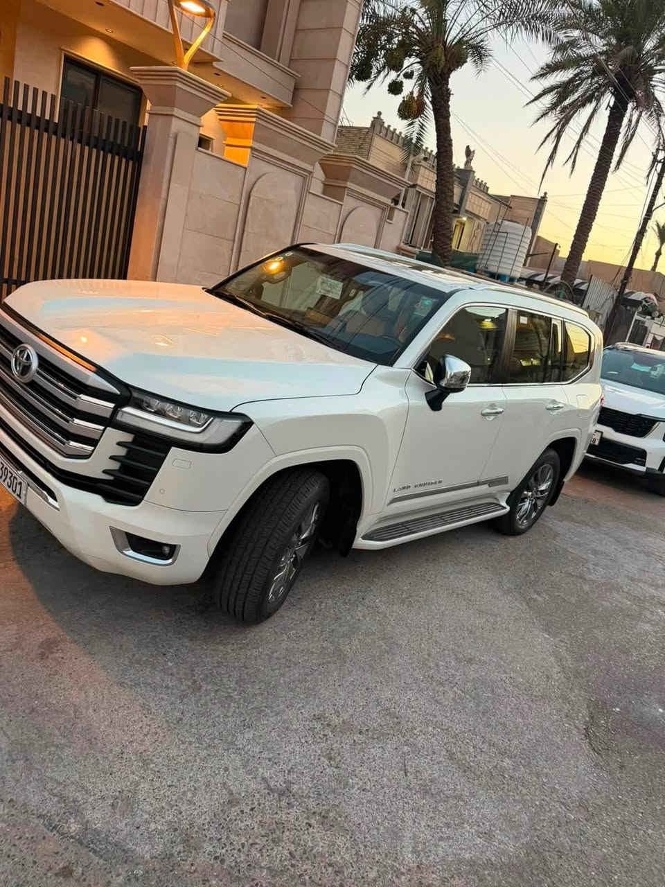 لاند كروز  مديل 2023 VX   TWIN TURBO سياره نضيفه ومكفوله محرك 6 سلندر توين تيربو للعلم السياره VX سياره تجي فول معروفه مواصفات لاندكروز الVX 
ماشيه 50 الف 
عنواني بغداد البلديات

السعر: 70.500 للمعلومة سعرها سبع دفاتر و500دولار

لل استفسار ***********  او ***********
