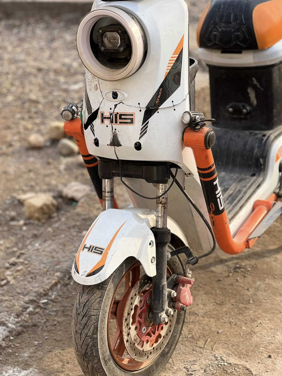 السلام عليكم دراجة شحن للبيع العنوان الطارمية للاستفسار اكثر الاتصال على ***********
