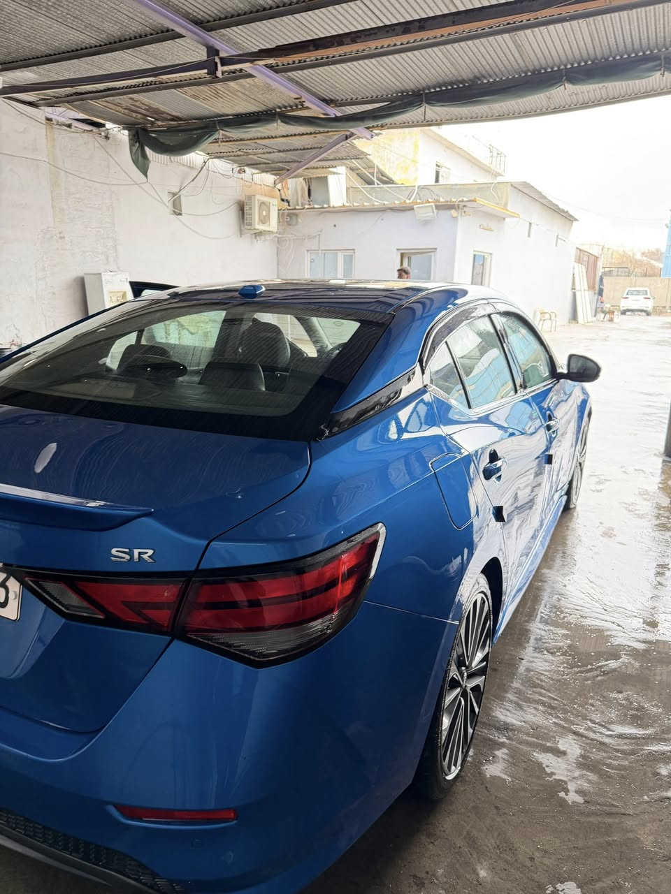 السلام عليكم 
نيسان سنترا 
2020 
فئة sr بلص اعلى شي 
ماشيه 42 mi 
ضررها جاملغ امامي وشويه من البوند وشويه من الباب 
بطانه جاملغ فقط بيها صبغ بدون لغد بدون شاصي  وبيها 
مكانتين بارد
كشن كهرباء وكشن حار ستيرن حار 
فول الفول واحد على واحد 
سعرها 125 وبيها مجال بسيط
مكاني موصل 
***********
