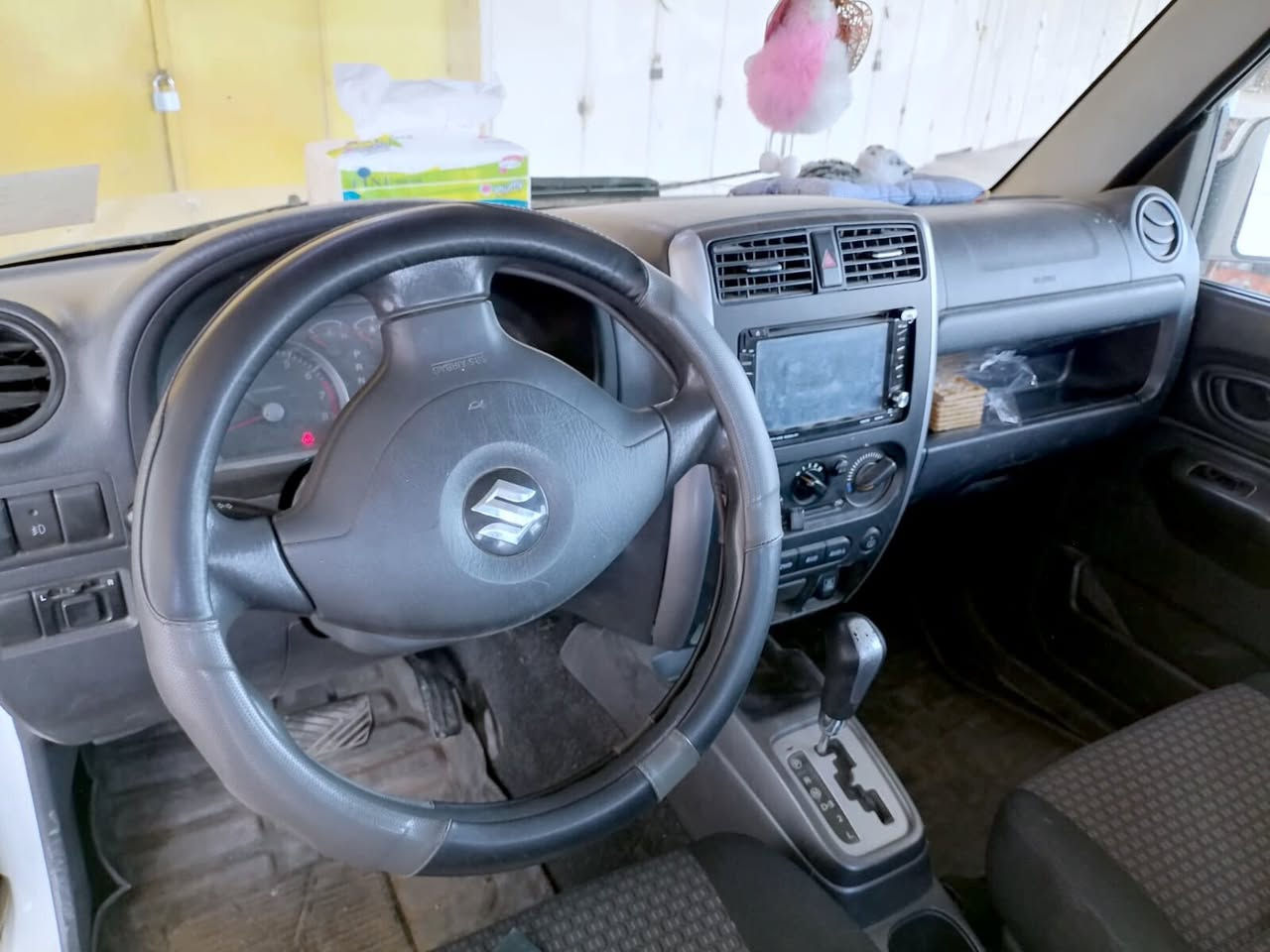 اسلام عليكم للبيع  سازوكي جيمني ٢٠١١ مكفوله من كلشي رقم بغداد
كلش جديده بعدهه ع وضع الشركه ممفتوح بيهه ولابرغي ع ايدنه من سنتهه فقط بيهه ما عدا المؤشر صبغ ربع جاملغ بدون  دواخل دعاميات مصبوغات جماليه وماشر كلشي 

 محرك وكير مكفول ماشيه ٨٨ الف فور ويل  تبريد ثلج تدفئه شغاله كهربائيات كلهه بلاد 

جام كهربائي كير اوتوماتيك سنترلك سنويه نافذ لغايت ٢٠٢٨ السعر ٨٥ وبيه مجال والشراي يتصل على الرقم 

*********** 

تحويل ثاني يوم السياره ابسمي

الاتصال ع رقم رجاءا
