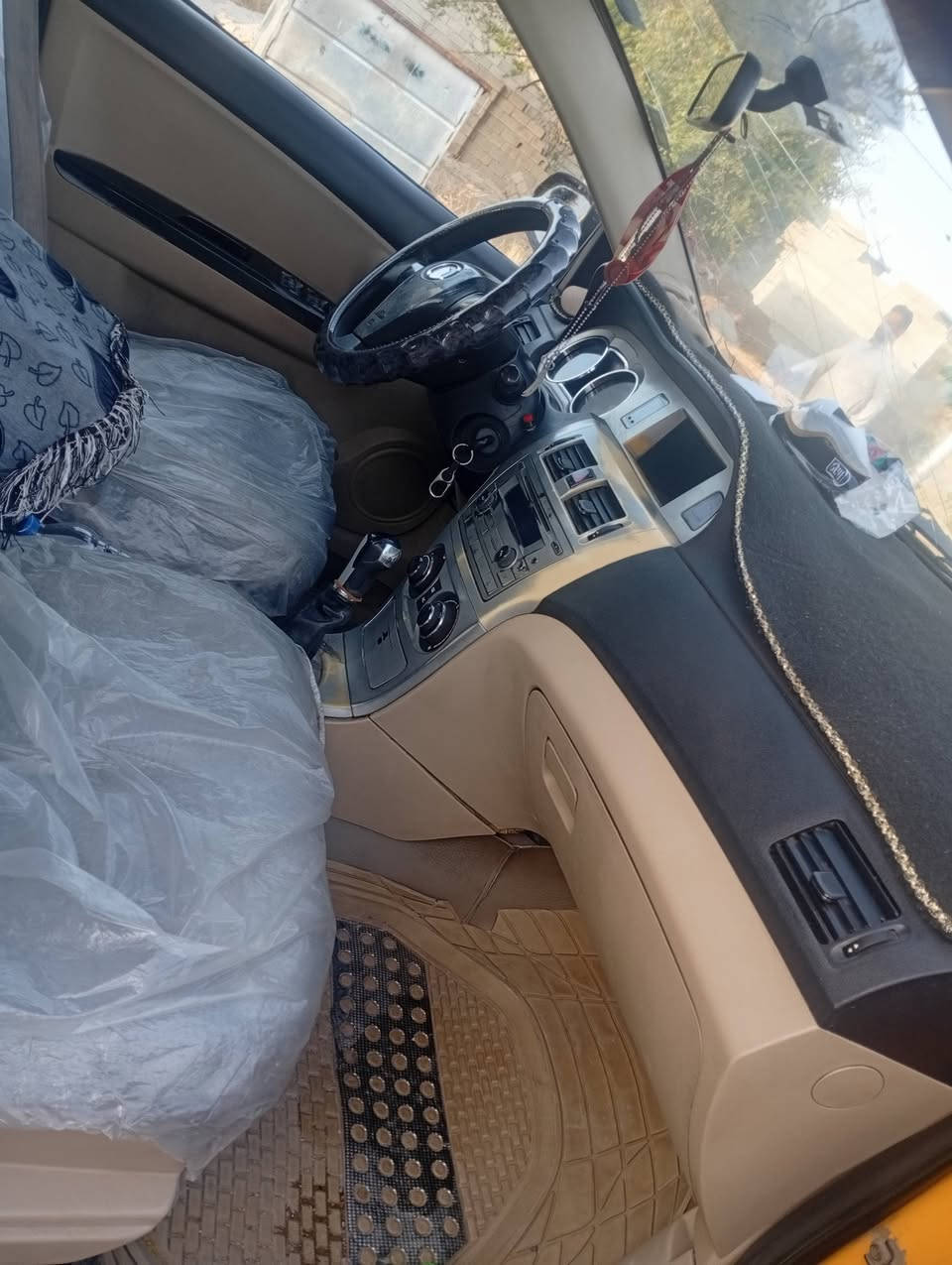 كريت ويل فولكس للبيع سياره تبريد تدفئه كله شغال بدون اي ضرر وبدون صبغ ومصفره هيئه وغرامات سياره مكانها ديالى جلولاء رقم الهاتف +964 773 637 6551
السعر 50 وبيها مجال


**إذا كنت صاحب هذا الإعلان وتريد حذفه لأي سبب، رجاءا أرسل رسالة إلى الدعم الفني**
