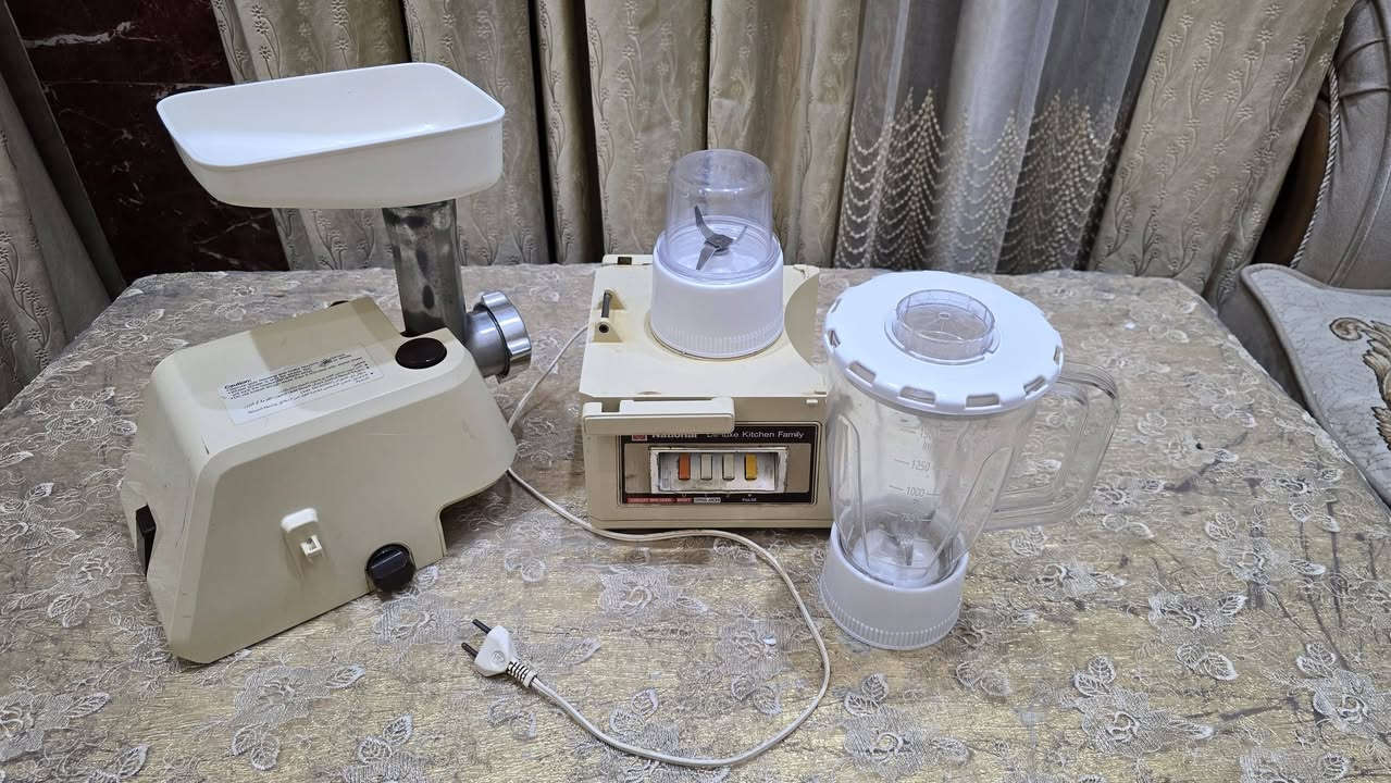 ست البيت ناشونال
مثرامه + خلاط + طاحونه 
مستخدمه 
الاستفسار مراسله الصفحه 
او الاتصال ***********
