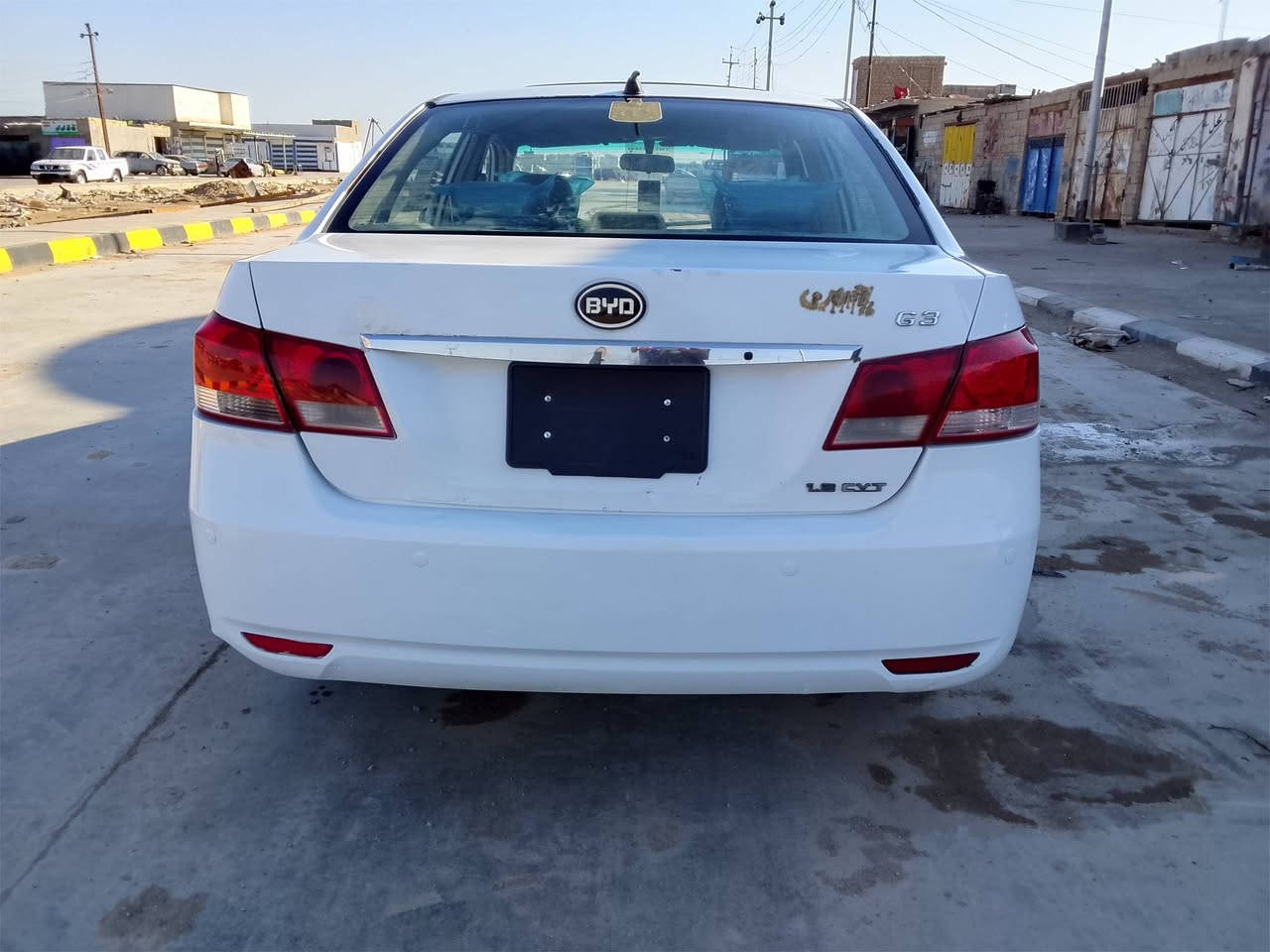 سلام عليكم سياره البيع بي وايدي  سياره خير من الله كير مكينه جديدات، تخم تاير جديد شرات، بصيطه صبغ كهربائيات شغاله تبريد يريد بس غاز سياره مزاد وزارت داخليه  تترقم بغداد الحسينيه /
سعرها38/مكاني الناصريه قضاء رفاعي  /رقم/***********
