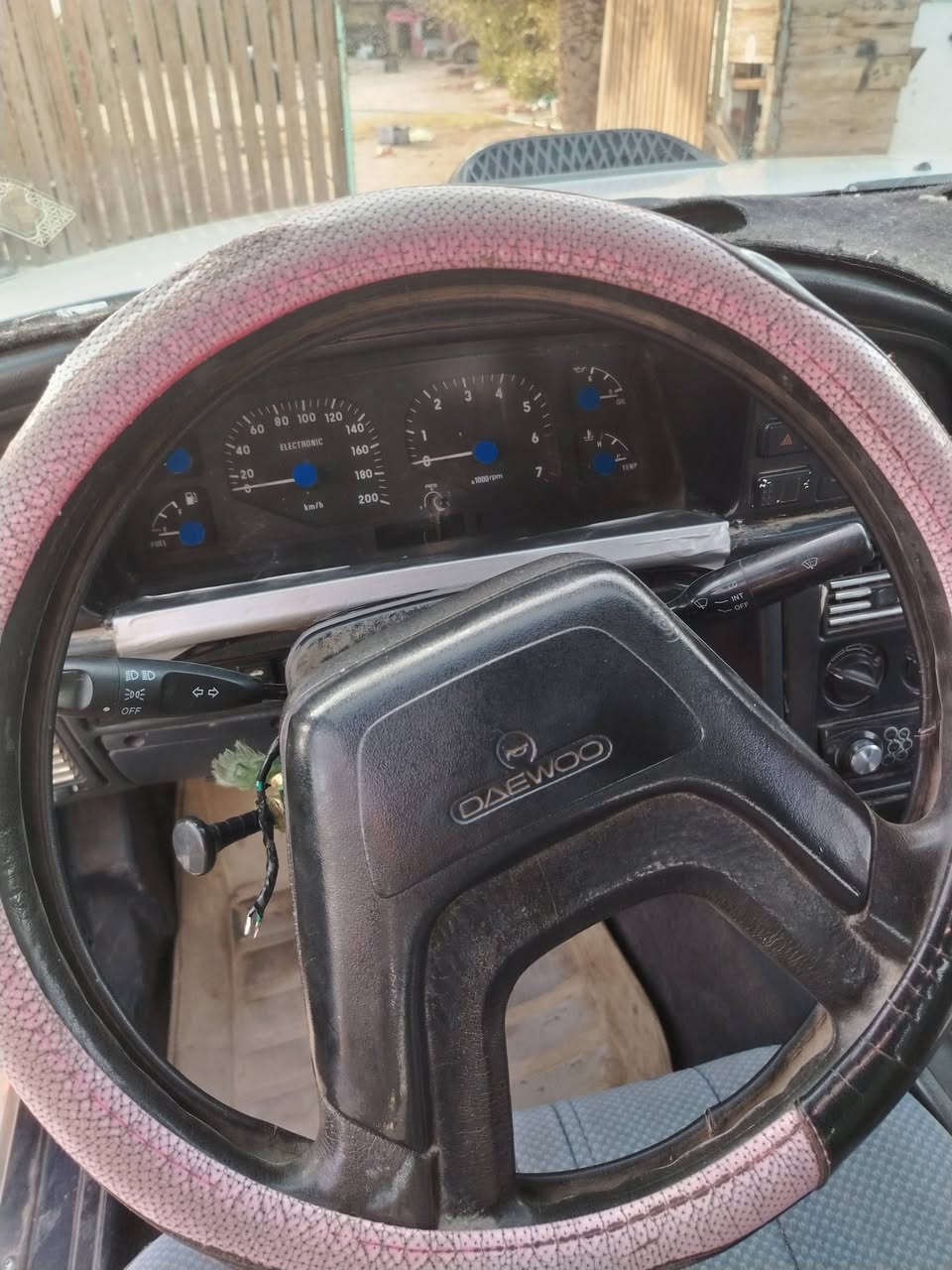 برنس دايو مكينه وكير وحداديه بالصندوق تخم تاير رقم انكليزي بابل بأسمي كهربائي كلها شغاله ابلادي سعرها ٣٠ ورقه بيه مجال قليل ***********
