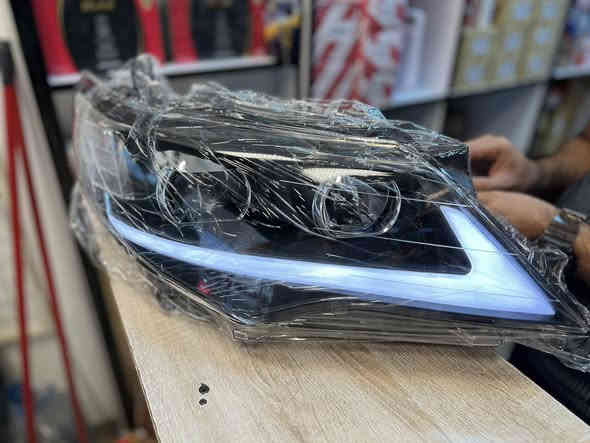 السلام عليكم اخوان 
متوفر لايتات كامري 2012/2014 LED
سعر الزوج 160 الف شامل اجور التوصيل
للتفاصيل اكثر الاتصال ***********
او مراسلة خاص او واتس اب
وشكراً لادارة الكروب المحترمين
