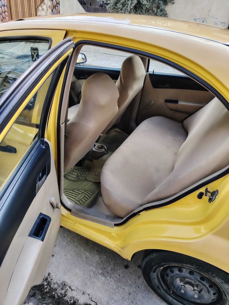 السلام عليكم افيو 2010 رقم نجف دولي بسمي تحويل ثاني يوم مصفره هيئه وغرمات سياره نضيفه جاهزه من الدعاميه للدعاميه العنوان موصل 17 تموز للاستفسار اكثر الاتصال على الرقم:
***********
***********
