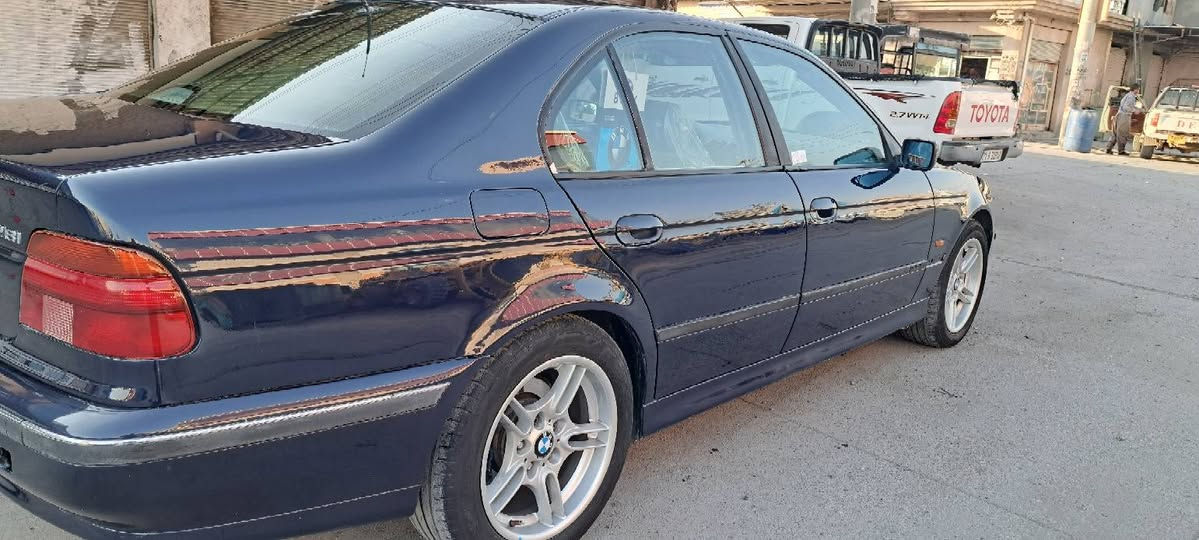 بي ئيم موديل ١٩٩٧ ارمي بلاستيكي هةولير بةشةرتي اوةلياتي هةبيت و غرامةي لةسةر نةبيت  مواسفاتي/ مةكينة ٥٢٨ي دجتال و كير اوتوماتيك و تبريد و سلايت و تبريد و ناو فؤرميكا و سوكان ارباك و ناو رةساسي و ويلM و دةعامي M و دةعم و ليدراوي نيه دةعامي بؤ دةعامي بةشةرت و تةنها عيزامة بؤ جواني ئالوكؤرش دةكةم بةدلم بيت بؤ بيوةندي/***********/***********
