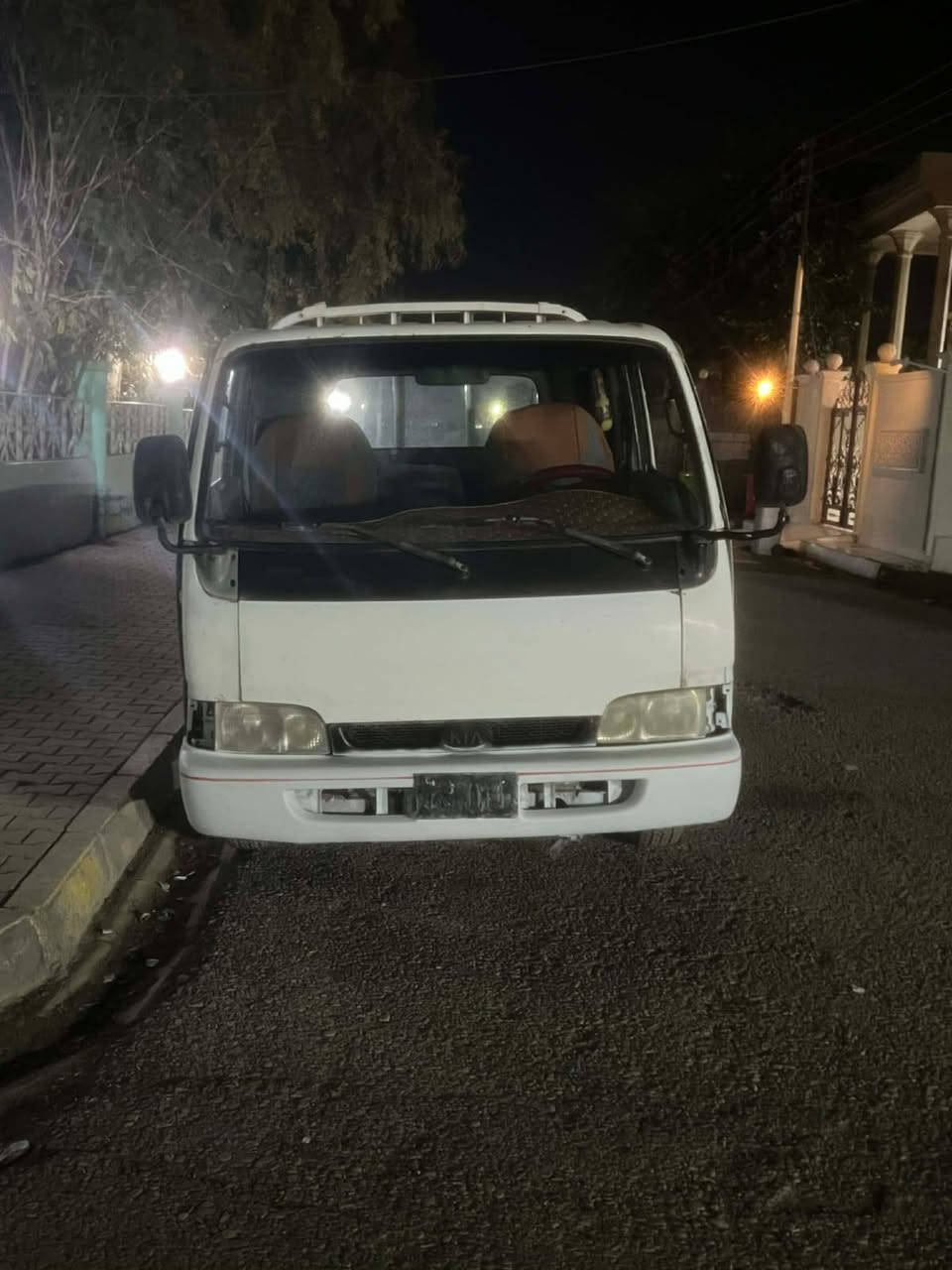 سلام عليكم كيه فونتره مسجل كير ومحرك شرط ما مكصوص السعر 28 وبيها مجال المكان الشركاط ***********
