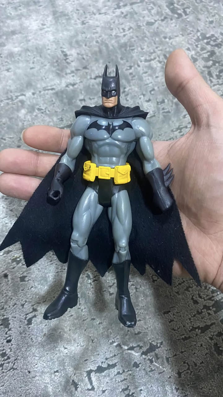 متوفر مجسمات DC 
7 قطع تُباع مجموعة 
يتوفر توصيل لكافة المحافظات 👍🏼


**إذا كنت صاحب هذا الإعلان وتريد حذفه لأي سبب، رجاءا أرسل رسالة إلى الدعم الفني**