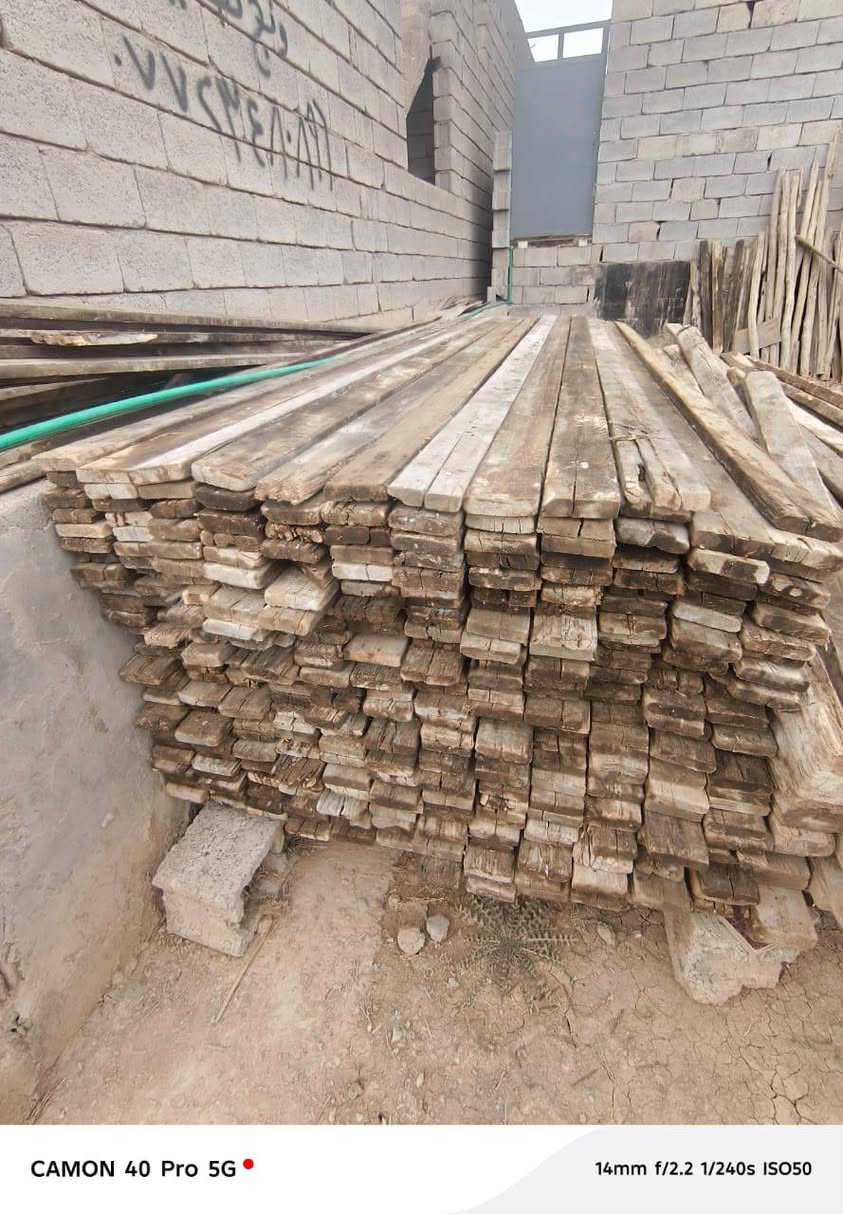 قالب خشب للبيع ٨مكعب مع ٢٠٧جك لوح ٢٥تارس مكانه ديالى استفسار ***********
