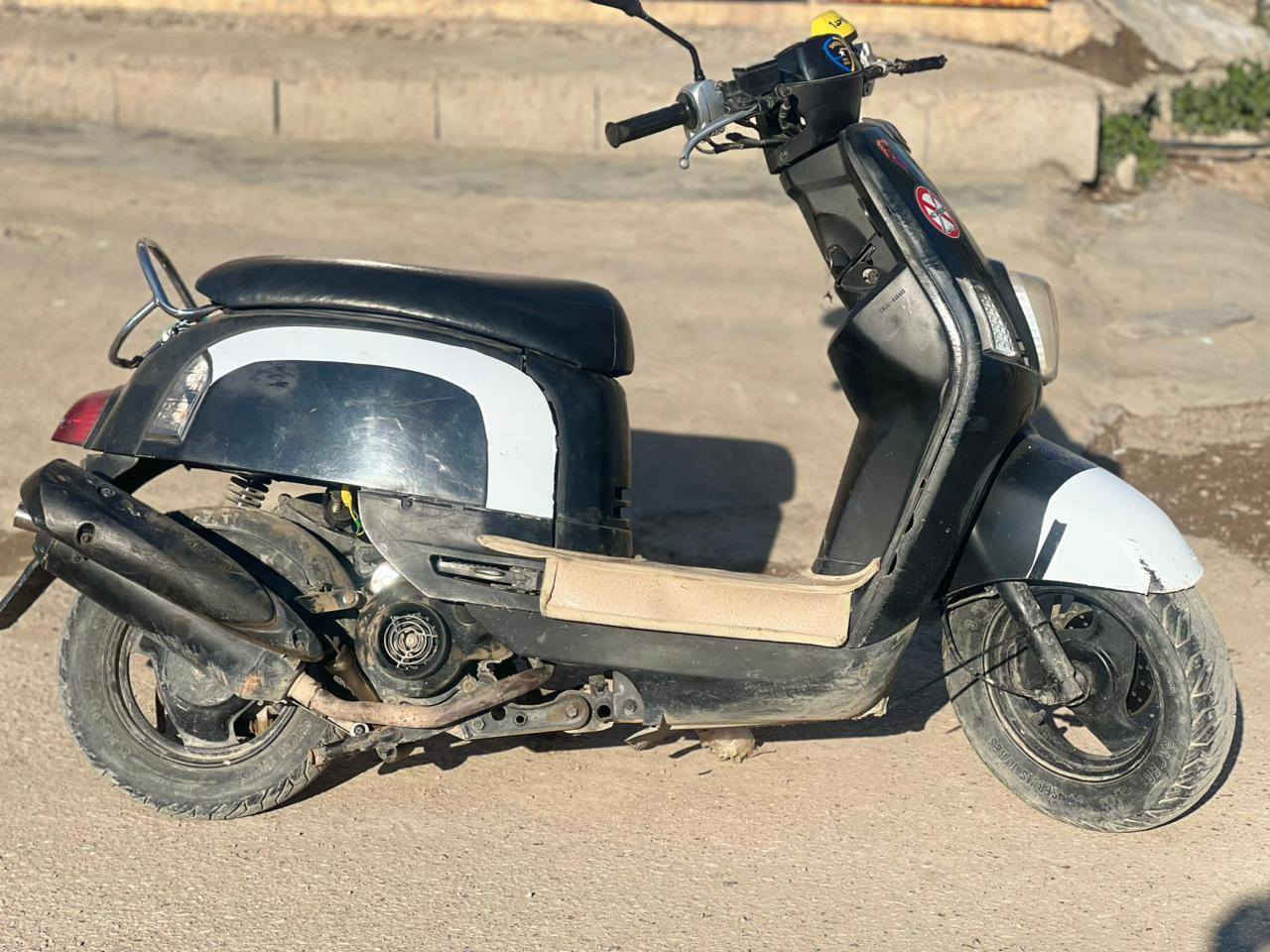 دراجة بوليس نوزل 2010 مناقصهة اي شي مكاني ديالى هبهب سعر 500 وبيهة مجال راسلني 
رقمي ***********
