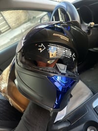 خوذه دراجات جديده قياسM 07727695364