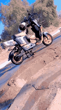 للبيع شحن بطاريات 5 شعر 750 فيها مجال الله شاهد جديده  العنوان بابل اسكندريه الاسكان  حي الامير مقفوله موجود واتساب ‏‪***********‬‏
