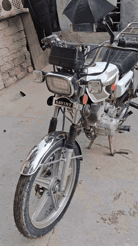 سلام عليكم دراجه سيفان موديل 21 الدراجه نضيفه بمعنا الكلمه اوراق اصولي   السعر500 مكاني الحله شارع 80 رجا الي مو شراي لا يتعبني رقمي ***********
