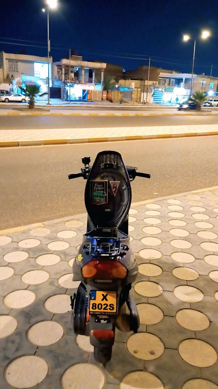 السلام عليكم شباب دراجه 9ازروف للبيع وشرط نضافه فول ولدراجه ما مفتوحه وماصارلي جم يوم من طلعتهة من الرمبه (عنواني ميسان مغربه) السعر 750وبيهة مجال هاذه رقمي ***********(وبيه واتساب)
