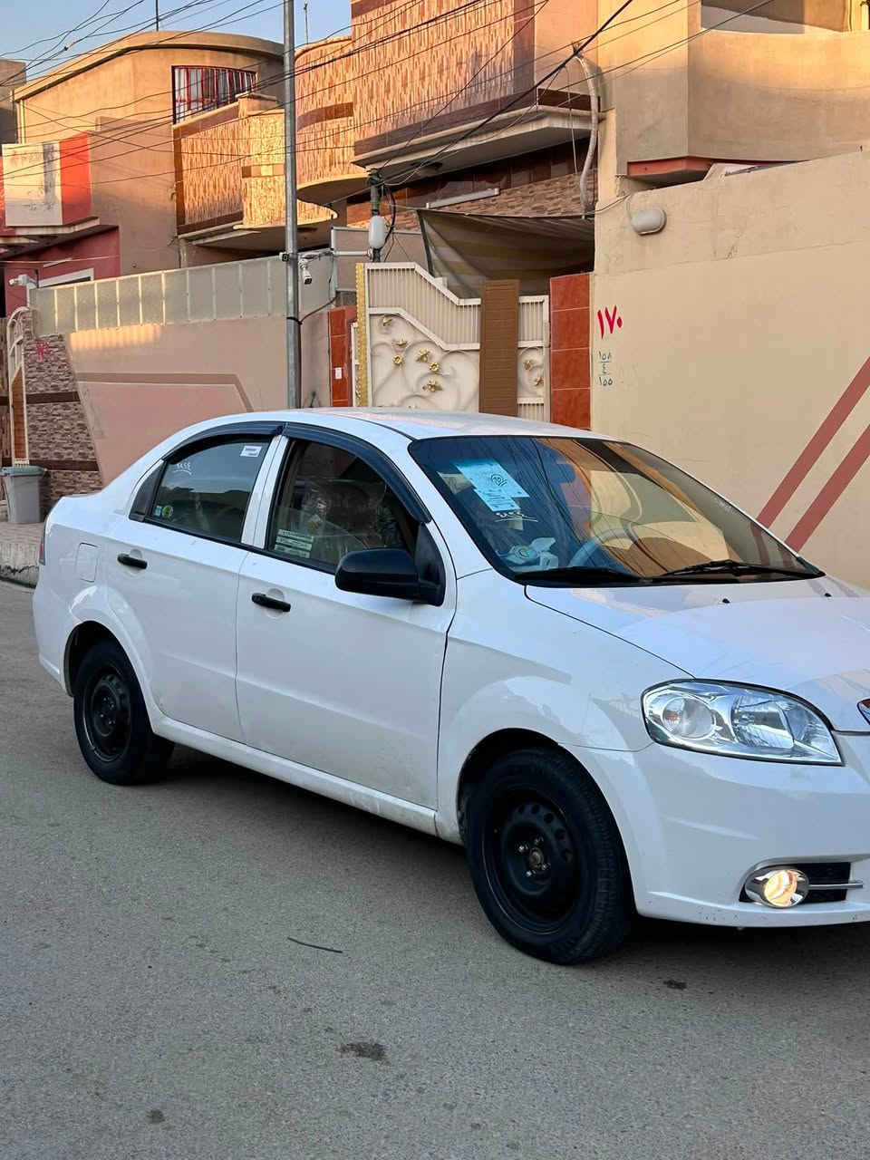 سلام عليكم افيو موديل ٢٠١٠ محرك استر كير اتوماتيك طخم جديد صبغ الدير فقط ودوسه رقم اربيل المكان موصل للتواصل *********** 
السعر ٦٠ بي مجال
