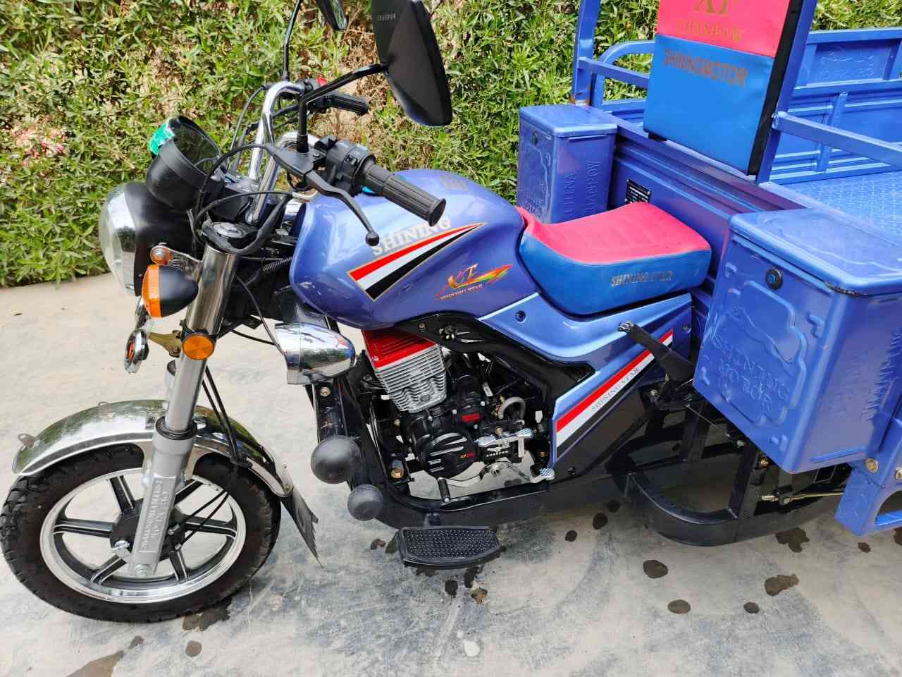 ستوتة للبيع اخت الزيرو تاريخ الشراء شهر 1 يوم 2 
بيهة خدشات بسيطة ماشي بيهة شي بسيط ميتعدة 10 كيلو 
مكمركة وجاهزة الوكيل المصطفى 
سعر 2400  
الهاتف  ***********
المكان بغداد حي البتول قرب جسر الفرنسي .
