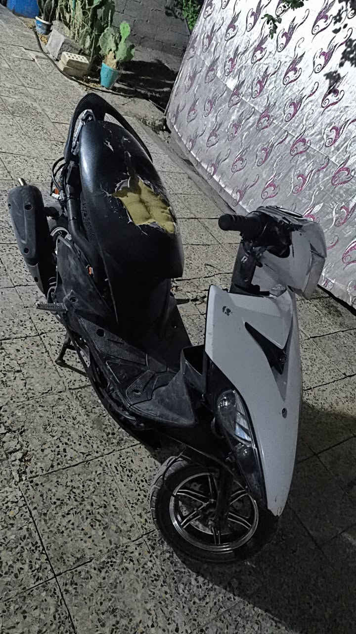 ماكس مضلع حديث نوزل دراجه بلاد حلوه كلجات نضيفه سعر 450 او مراوس حسب قناعه مكاني بغداد جسر دياله قديم *********** واتساب ملاحضه صالنصه مو وياها انطيك بلاد
