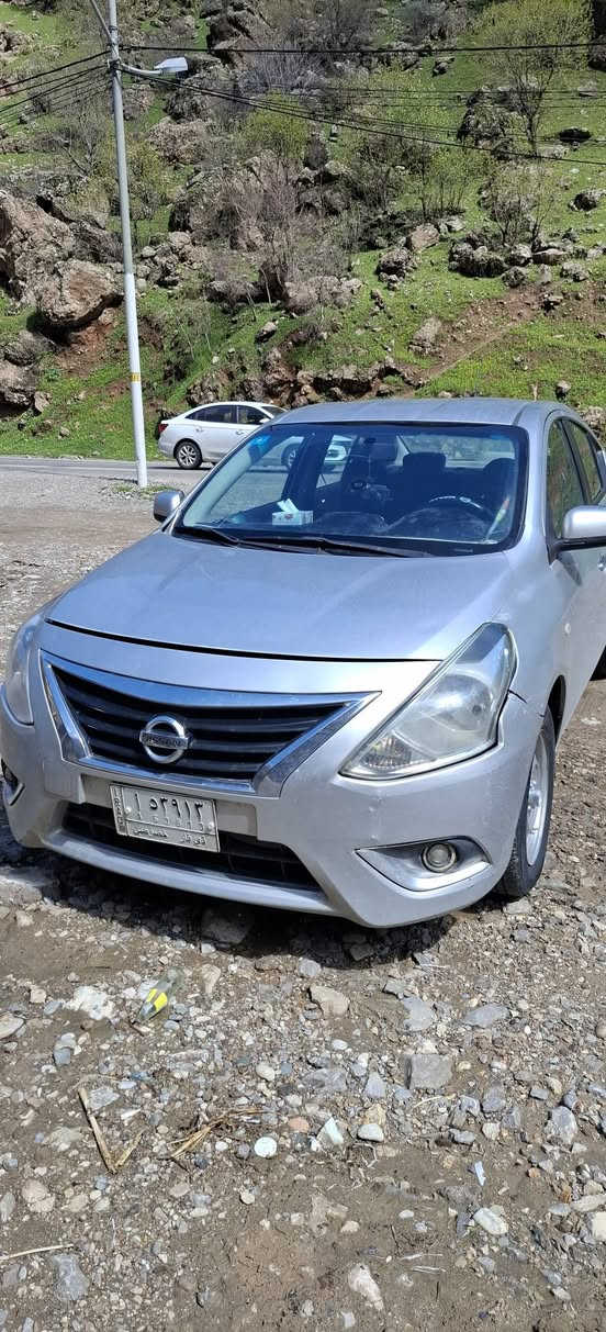 نيسان صني معوقين بيه ضربه باب العبري ماشيه ١٣٢ الف ناصريه حبوبي قرب حديقة الدب السعر ١١٠ بيه مجال 
***********
