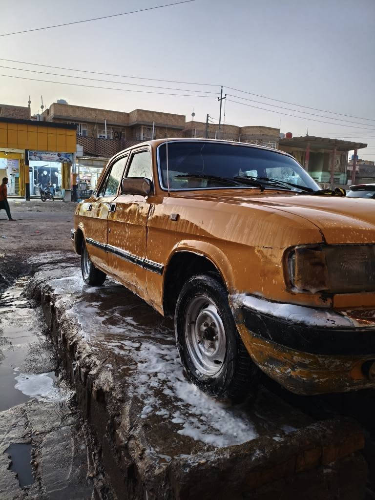 سياره فواكه موديل 3راعيه ماندله  بيه ضعف بل مكينه  الكهربيات كله شغاله تايرات زوج جديد باتري سلف دنمو جديد  

 ***********
واتساب بيه الشطره, ذي قار

