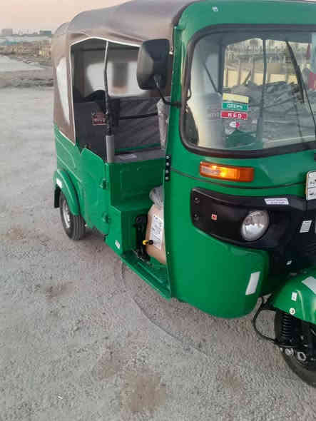 السلام عليكم تكتك للبيع كفاله عامه موديل 21شهر 12رقم وسنويه تحويل ثاني يوم العنوان بغداد ***********
