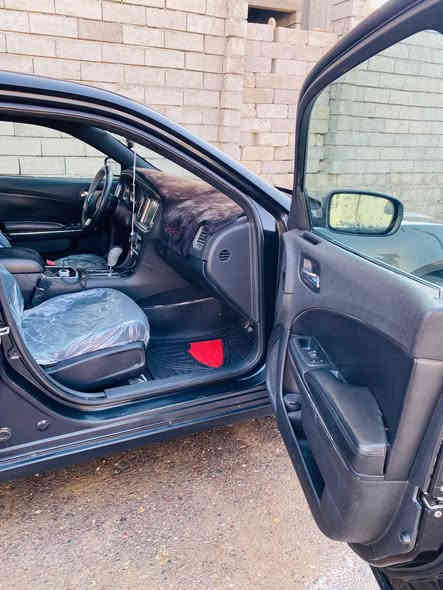 السلام عليكم 
جارجر 2011 كلين مكينه3600 حداديه تاير جديد مكينه كير عصه شاشه كبيره كامره خلفيه السياره جاهزة و التفاصيل موجوده بالمنشور مع الصور السعر 160وبيه مجال للأستفسار  اكثر الاتصال مكاني صلاح الدين قضاء الشرقاط

هاتف***********
