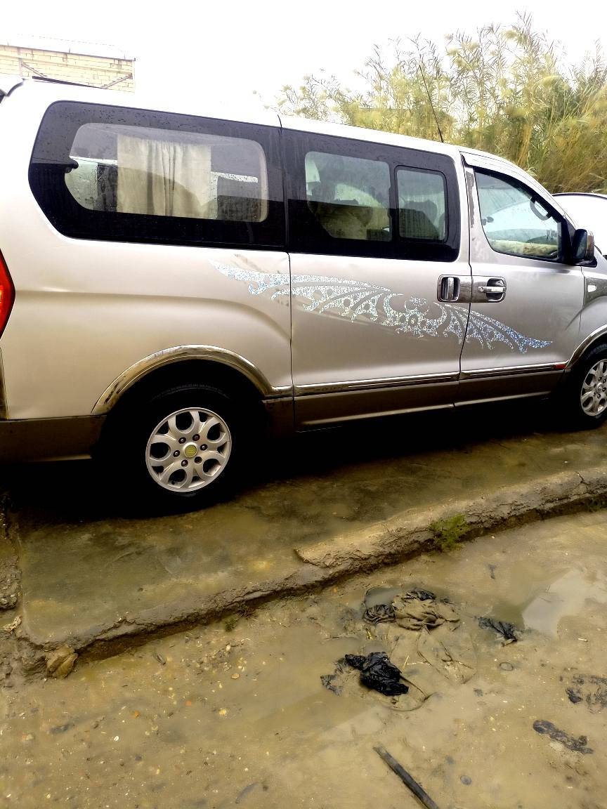 ستاركس مفتوحه ٩ رقم نكليزي مكفوله فقط جاملغ امامي جهة السائق بدون داخل مكينه ظعيفه طخم تاير كير اكسن تبريد ثلج لا خياس ولا صبغ ***********
