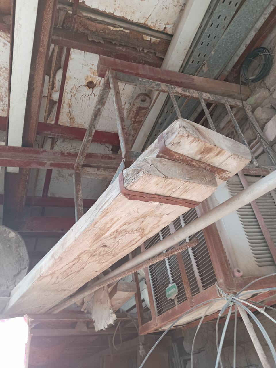 متوفر مع براميل نفط وعربانه


**إذا كنت صاحب هذا الإعلان وتريد حذفه لأي سبب، رجاءا أرسل رسالة إلى الدعم الفني**