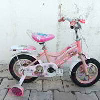 باسكيل • حجم ١٢ • نضيف