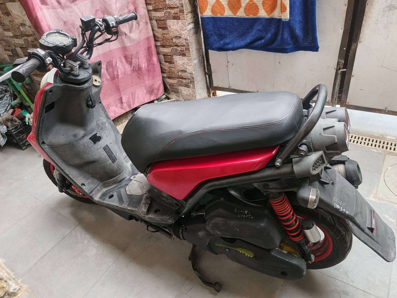 السلام عليكم .... سكنس جبلي مال رمبه نازله اقل من شهر من معرض عباس كوبرا اوراق موجوده باسمي جديده كلش ممشاهه ٣٥ الف ختم واحد كلهه لبيع 
سعرهه مليون و٢٠٠ قفل يولد بدون عمله علمود لا اتعب ولا اتعبني 
مكاني بياع تقاطع درويش المعالف 
رقمي ***********
