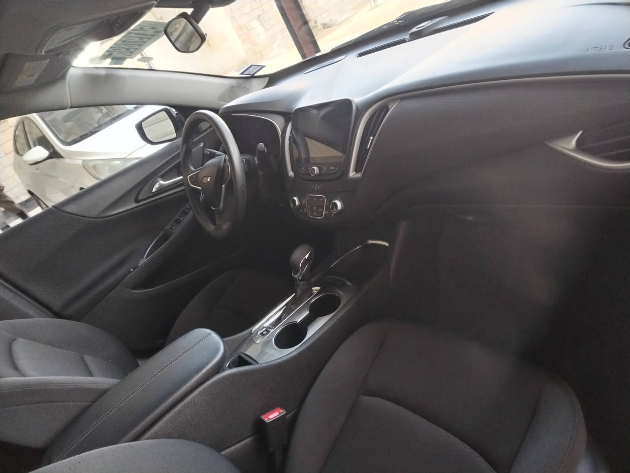 للبيع ✌️🌹✌️

مديل 2024 فئة Lt

محرك 1500 تيربو

هند بريك بصمه

بصمة أبواب

تشغيل عن بعد

قطعتين تبريد

كشنات تدفئة

شاشه وكاميرات دواره

كشن كهرباء

مانع انزلاق

منافذ usp+ tipse

شاشة اعطال

دخول جديد

صور الحادث مرفقه بلمنشور 

منفيس باسمي

السعر 125$  بيه مجال

***********
