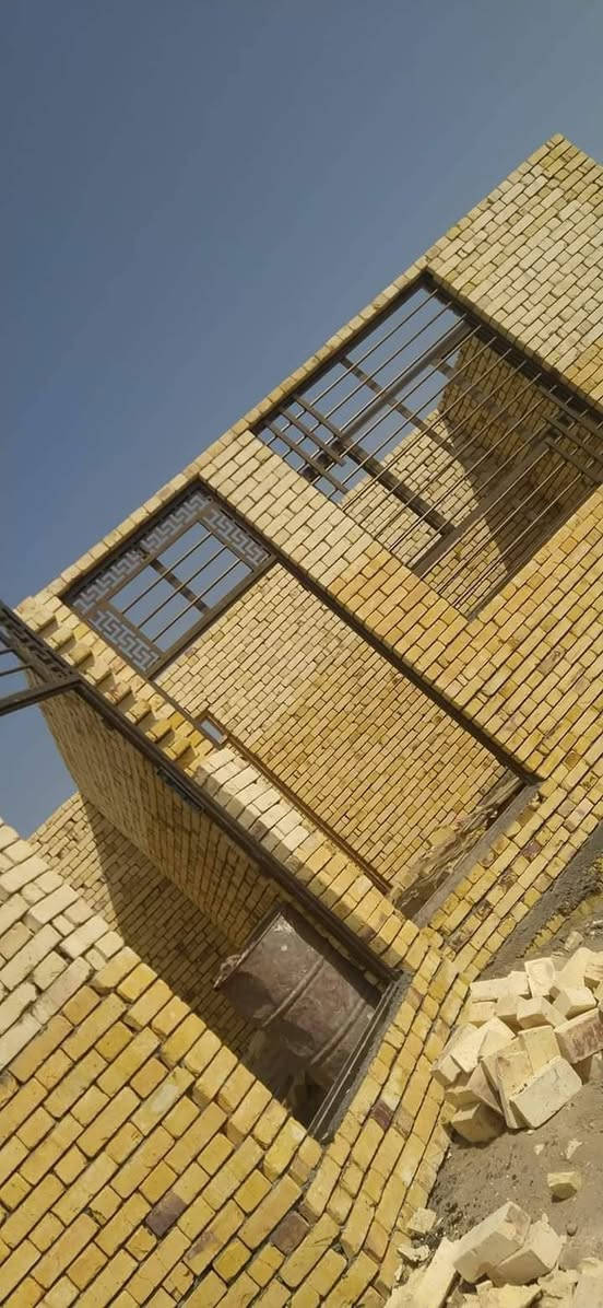 اللهم صل على محمد وال محمد شغلنه مستمر العنوان ناصريه مركز المدينه منو محتاج خلفه  هاذه رقمي للتواصل ***********
