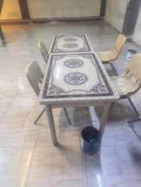 ميز طعام • بدون كراسي • مقبيل حلويات الشام