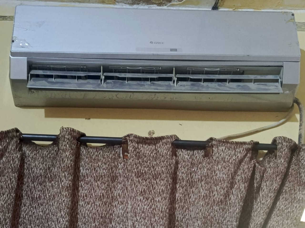 سبلت نضيف شرد الشغل وتبريد مكاني كربلاء سعره 250 قفل ***********
