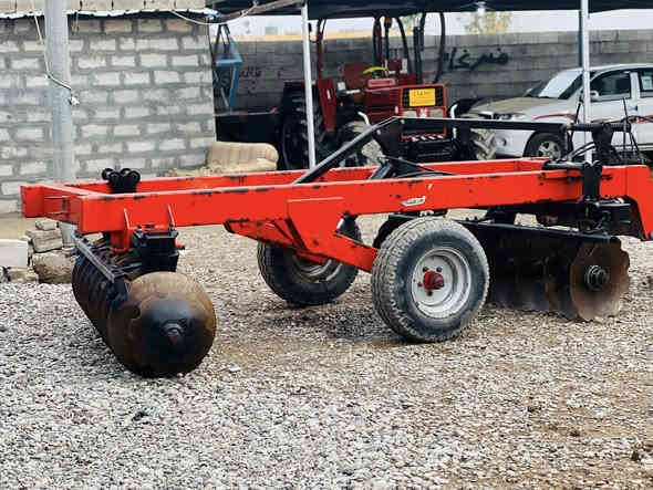 السلام عليكم مكلف بالنشر ناردي للبيع نوعيه استبرق التركي باب الاول حجم 18جديد السعر 38 ورقه وبي مجال الاستفسار عل الرقم ***********
