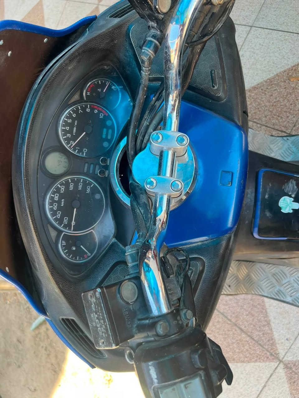 سلام عليكم شباب فورزه صفر ثمانيه دراجه عميه  اللبيع دراجه خير من الله حماوته ثابته جوه نص رون واحد ونص ترايك وين ميعجبك مكانه بابل سكندريه سعره650وبيه مجال شراي اتصال ***********
