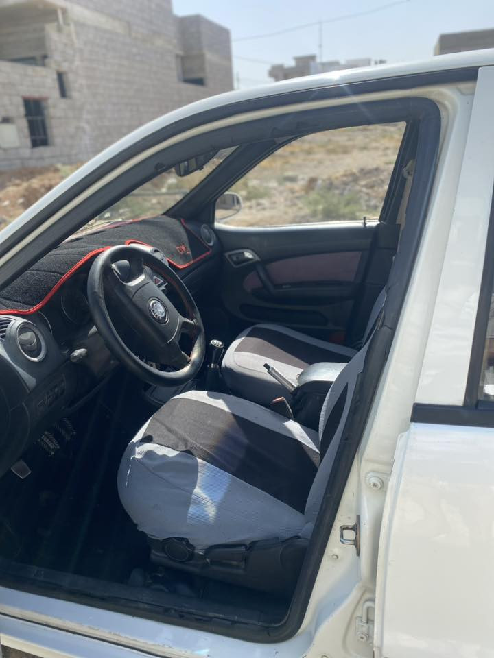 سلام عليكم سيكي للبيع 2009طخم امامي خلفي جديد طخم تاير جديد كاربون بانزين للستفسار ***********
