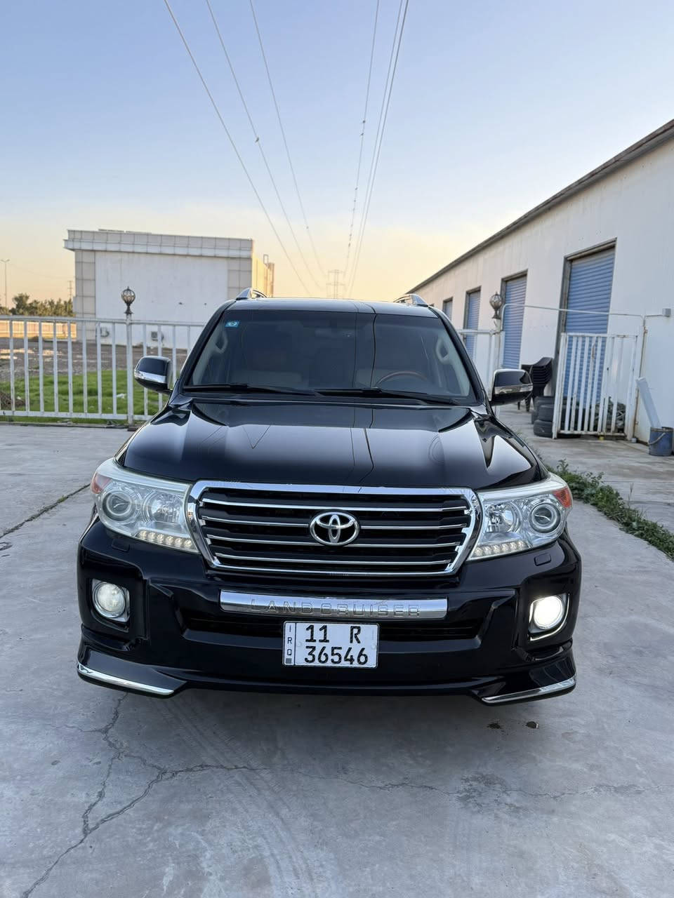 يالله 
سلام عليكم
للبيع لاندكروز(15)فطيم ‎اُصــلي
رقم :-بغداد
العداد:190   
المواصفات :-
سلايت 
ثلاجه
5كامرات 
مثبت سرعه
تحكم استيرن
8ايرباك
جلد اصلي
دفلوك
4جام اوتو
حساس امامي خلفي 
كامره خلفي بلادي 
نضام ترحيب بشعار LAND CRUISER
3كلوبات جوه دوسه فقط بل بريم يجي 
جام امامي بلادي بدون كسر
مرايه شفط
كشن كهربا
فورميكا 
يدات مطعم ابيض استيل بلادي
تبريد مركزي 
اناره جوه كشن بلون ازرك يجي بل بريمي 
تخم تايرات جديد
مرايه فوتو
مرايه خارجي قلاب
كفاله عامه  
زراك لايت
سعرها 425وبيها مجال 
مكان سياره بغداد راشديه 
***********
***********
